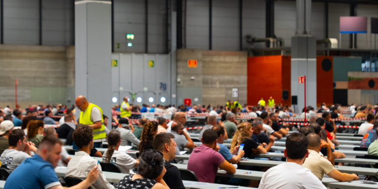 1.431 aspirantes buscan una plaza de conductor en EMT Madrid