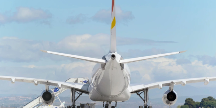 El precio del queroseno pone contra las cuerdas a seis aerolíneas europeas