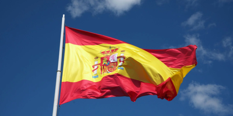 El 2 de noviembre será festivo en nueve comunidades por Todos los Santos