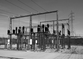 La UE plantea reducir los impuestos a la electricidad para impulsar la industria y acelerar la electrificación